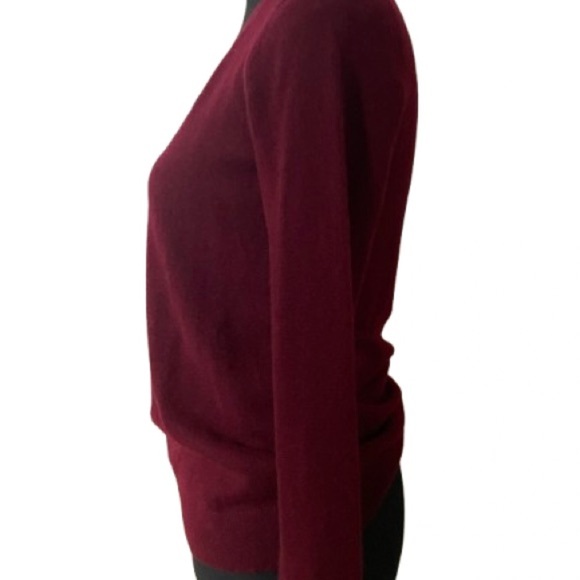 100% Cashmere Burgundy Charter Club Red V-Neck Sweater - Picture 2 of 13